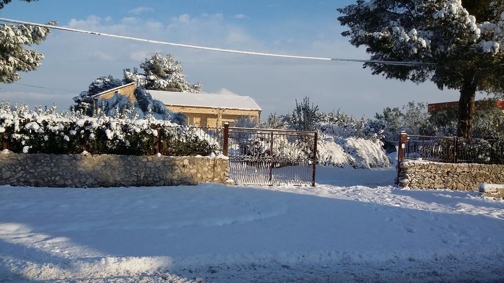 Bed and Breakfast Mazzara Farm Мандурия Экстерьер фото